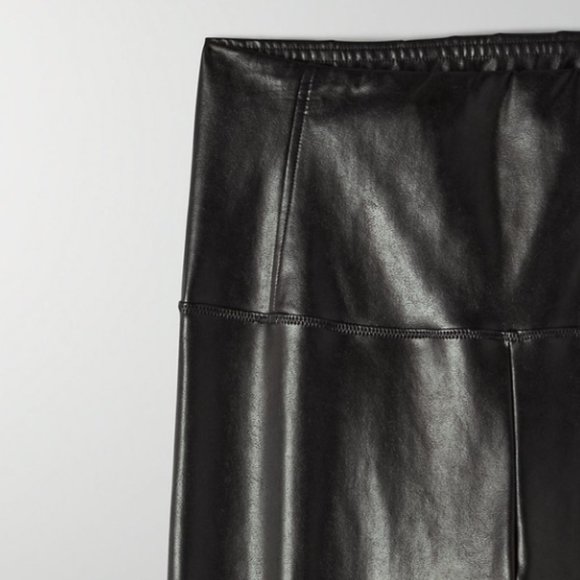 Daria Faux Leather Leggings - Picture 4 of 5